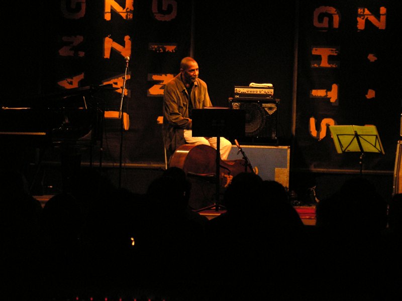 Langnau Jazz Nights 2007: Ron Carter was giving a special concert to celebrate the price the Jazz Nights received from the canton Bern. 