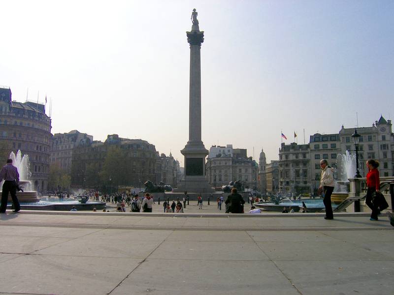 London, April 13-15th 2007: Meeting Sun Lim. Trafalgar Square: Nelson's Column.